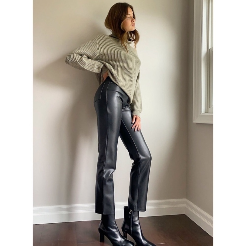 Wilfred Melina Pants faux vegan black leather. Size 8 Streetwear edgy minimalis…